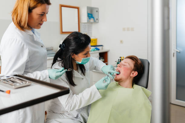 Best Weekend Emergency Dental Services in Pine Lawn, MO